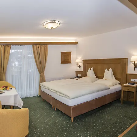 Отель Parkhotel Seefeld Зеефельд в Тироле