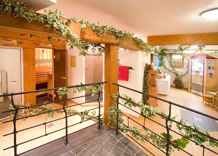 호텔 Parkhotel Seefeld 4*