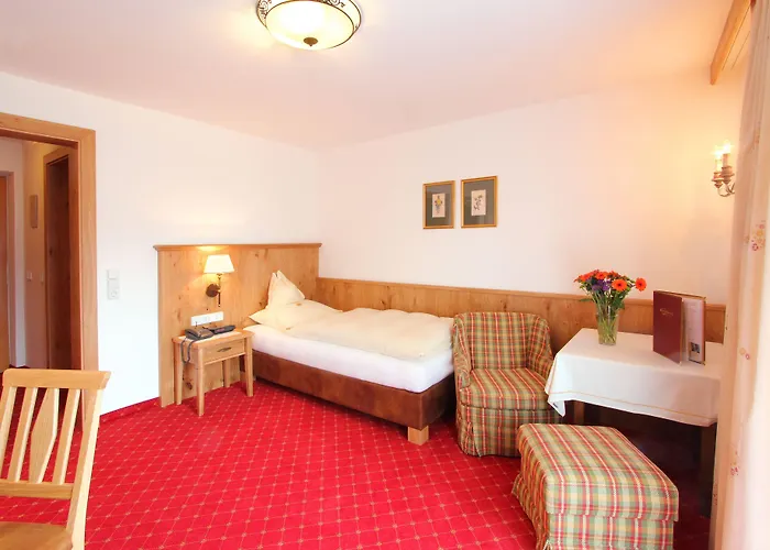 パークホテル ゼーフェルト 4*