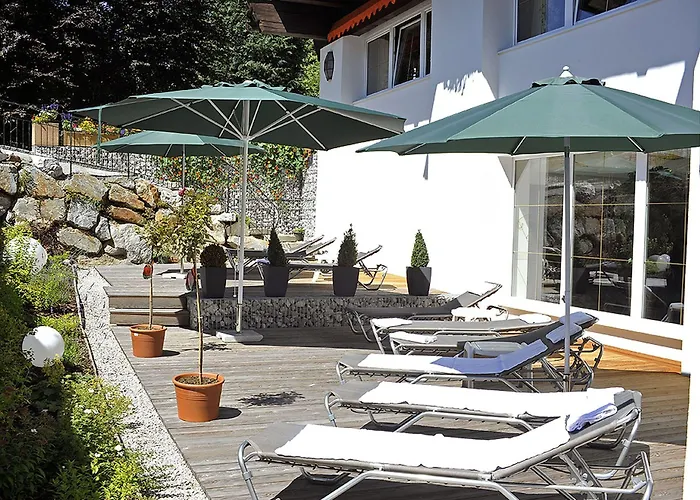 호텔 Parkhotel Seefeld 4*
